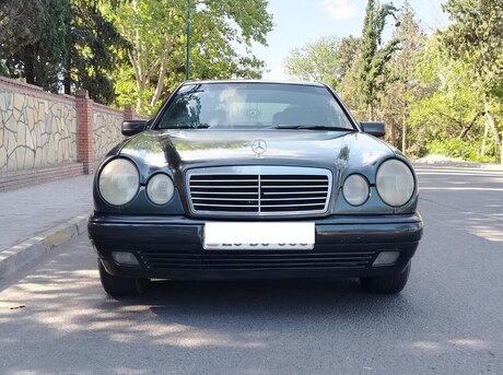 Mercedes E 230 1996