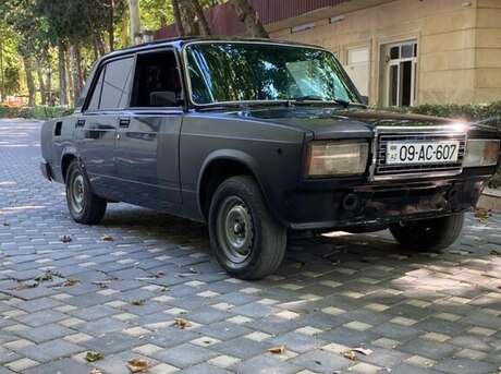 LADA (VAZ) 2107 2010