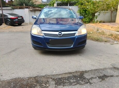 Opel Astra 2008