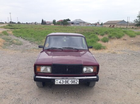 LADA (VAZ) 2107 2000