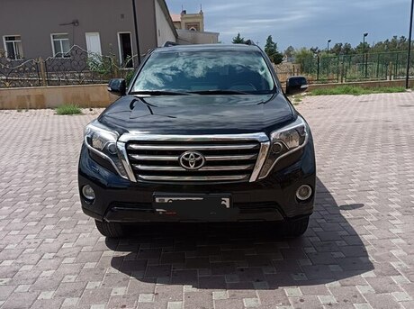Toyota Land Cruiser Prado 2013