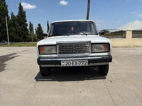 LADA (VAZ) 2107