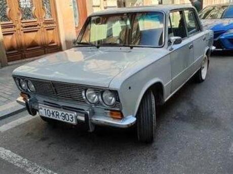 LADA (VAZ) 2103