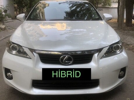 Lexus CT 200h