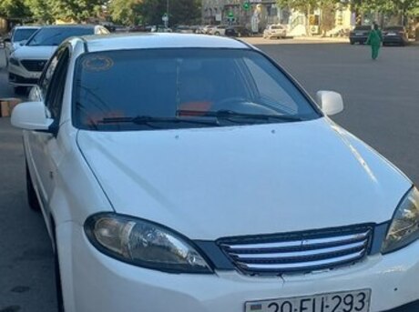 Daewoo Gentra 2014