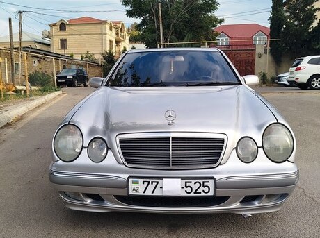 Mercedes E 280 2000