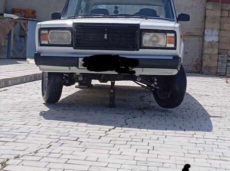 LADA (VAZ) 2107 2005