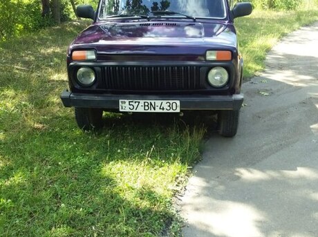 LADA (VAZ) Niva 1998