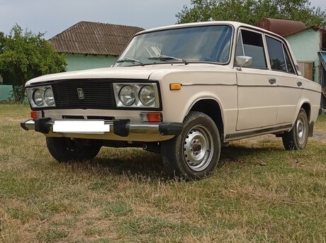 LADA (VAZ) 2106 1990