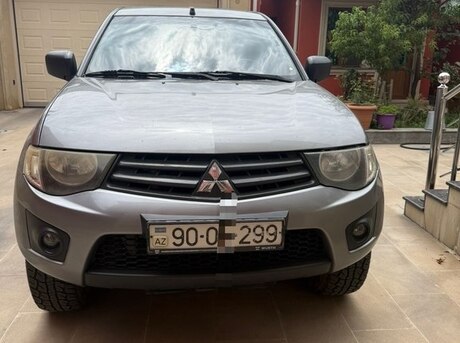 Mitsubishi L200