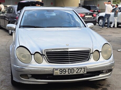 Mercedes E 270 2002