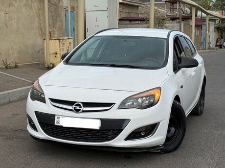 Opel Astra 2013