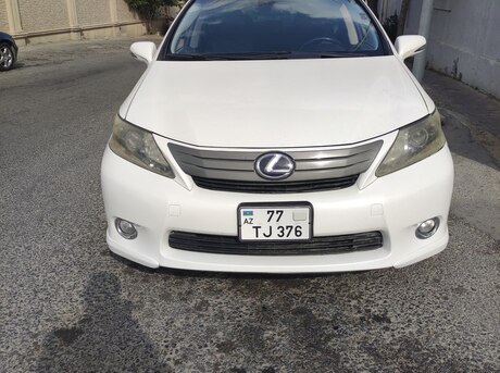 Lexus HS 250h