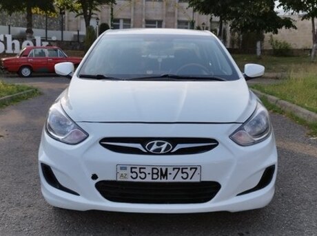 Hyundai Accent 2013