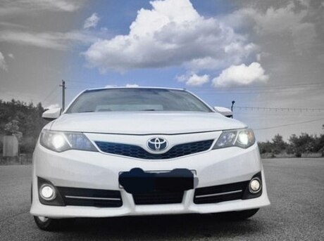Toyota Camry 2014