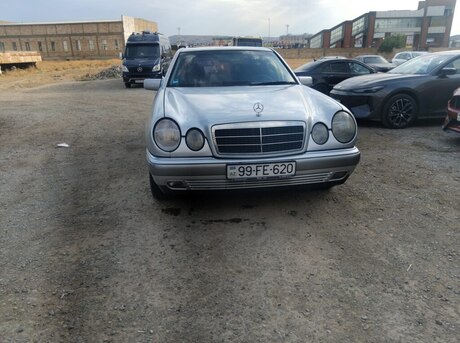 Mercedes E 240 1998