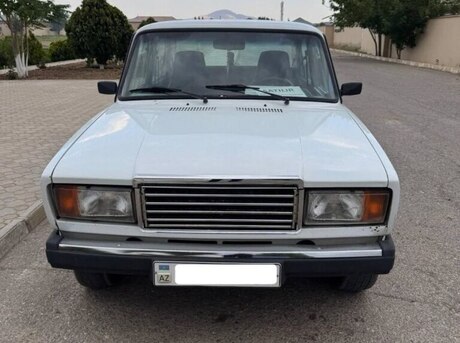 LADA (VAZ) 2107