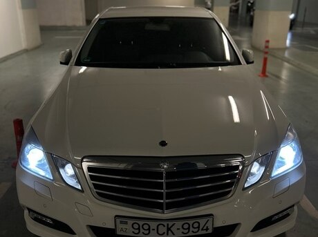 Mercedes E 200 2009