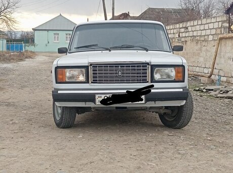 LADA (VAZ) 2107