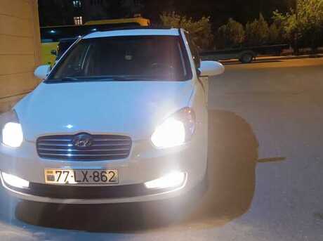 Hyundai Accent