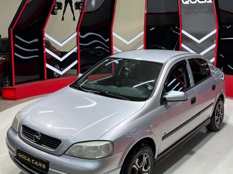 Opel Astra 2005