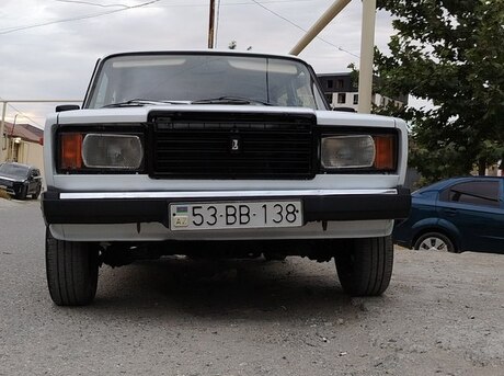 LADA (VAZ) 2107 2010