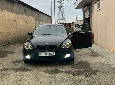 BMW 525
