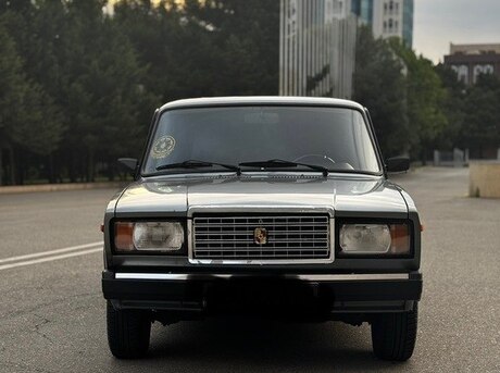 LADA (VAZ) 2107 2010