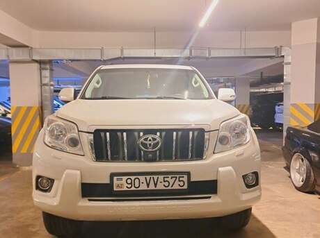 Toyota Land Cruiser Prado 2011
