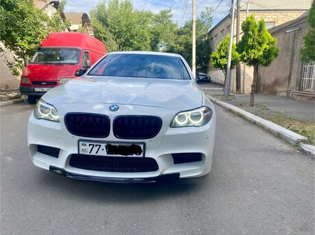 BMW 528