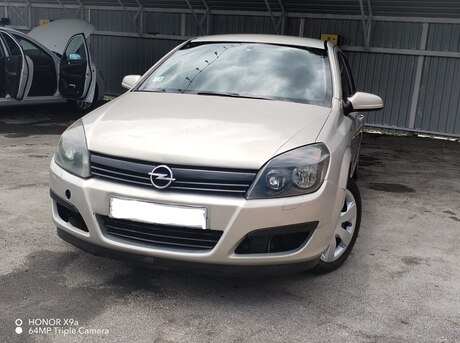 Opel Astra 2005