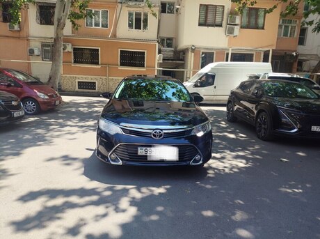 Toyota Camry 2015