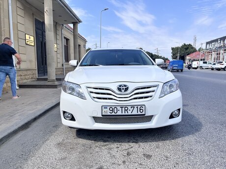Toyota Camry 2010