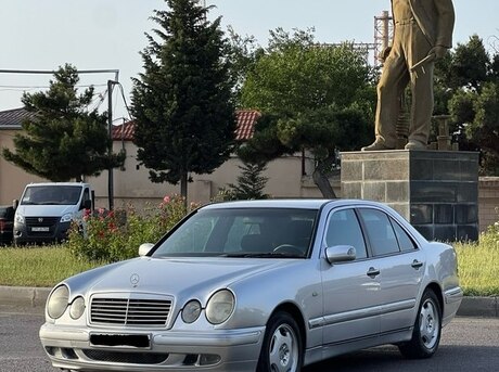 Mercedes E 220 d 1999