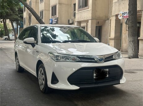 Toyota Corolla Fielder 2020