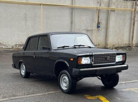 LADA (VAZ) 2107