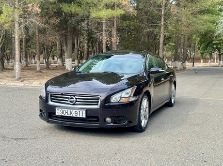 Nissan Maxima