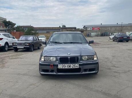 BMW 325