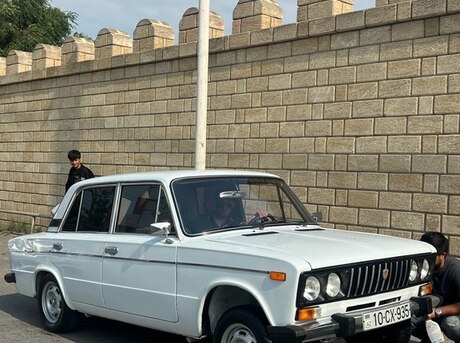 LADA (VAZ) 2106 1984