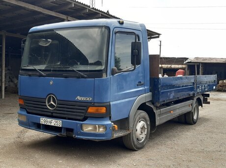 Mercedes Atego 815 2000