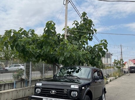 LADA (VAZ) Niva 2025