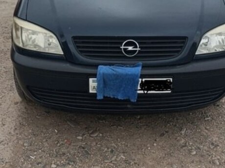 Opel Zafira 2002