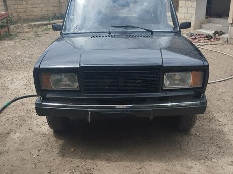 LADA (VAZ) 2107