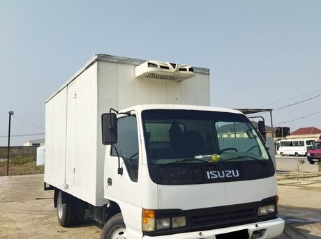 Isuzu NPR 66 L 2004