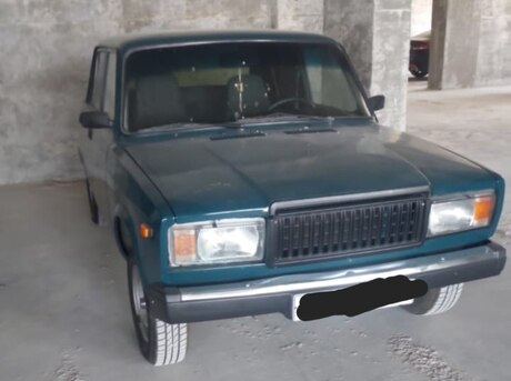LADA (VAZ) 2107