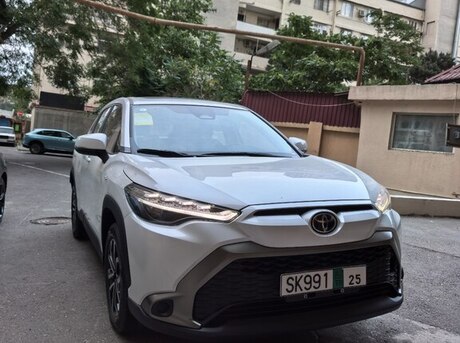 Toyota  2025