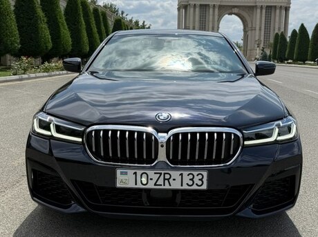 BMW 530e