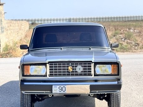 LADA (VAZ) 2107 2011
