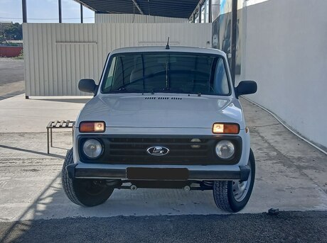 LADA (VAZ) Niva