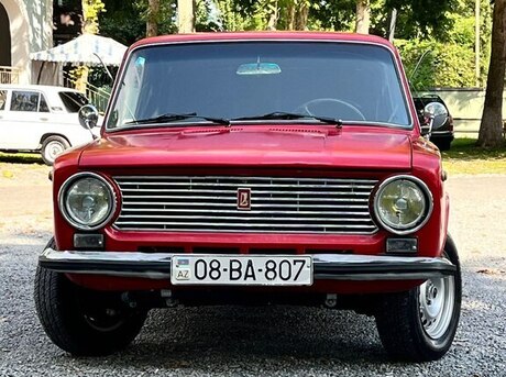 LADA (VAZ) 21011 1982